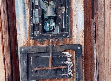 barbados/paynes-bay/landmark/clement-payne-monument