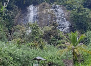 sri-lanka/matale-district/landmark/hunnasgiriya-water-fall