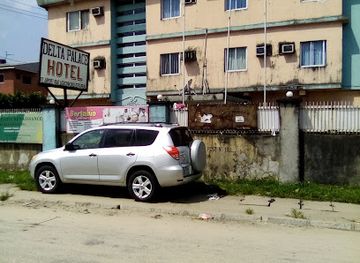nigeria/warri/landmark/delta-palace-hotel