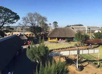 south-africa/east-london/landmark/drifters-raceway-theme-park