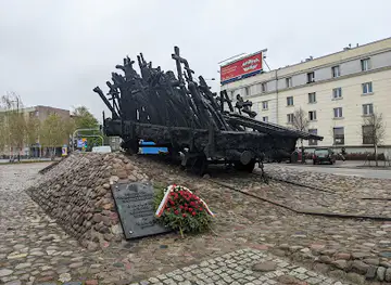 Monument to the Fallen and Murdered in the East