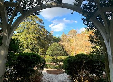 virginia/virginia-beach/town-center/landmark/the-thoroughgood-house