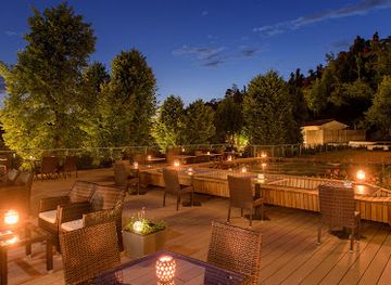 slovenia/postojna/landmark/hotel-jama