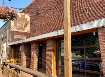 arkansas/springdale/landmark/black-apple-hard-cider