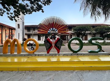 bolivia/llanos-de-moxos/landmark/moxos-letrero