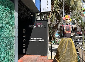 mexico/playa-del-carmen/downtown-playa-del-carmen/landmark/museo-frida-kahlo-playa-del-carmen