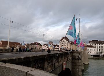switzerland/basel/landmark/lallenkonig