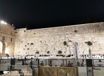 israel/jerusalem-district/landmark/zion-square