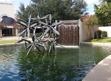 texas/irving/landmark/irving-arts-center