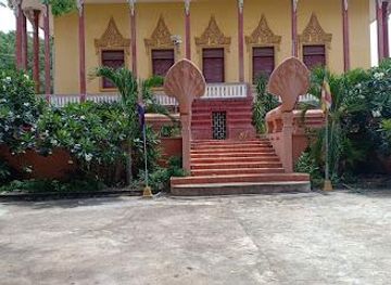 cambodia/phnom-penh/landmark/phsar-dek-pagoda