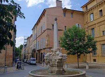 france/aix-en-provence/centre-ville/landmark/vieille-ville