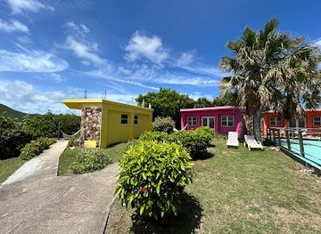 british-virgin-islands/scrub-island/landmark/fischer-s-cove-beach-hotel-restaurant