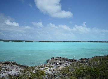 turks-and-caicos-islands/west-caicos/landmark/providenciales-international-airport