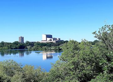 canada/regina/wascana-centre/landmark/candy-cane-park