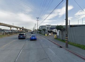 california/oakland/landmark/side-show-and-hood-of-oakland