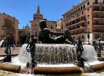 spain/valencia/landmark/turia-fountain