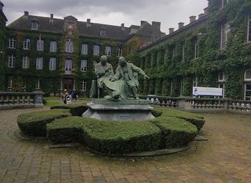 belgium/mons/landmark/monument-guibal-devillez