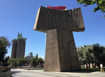 spain/madrid-community/landmark/monumento-a-blas-de-lezo