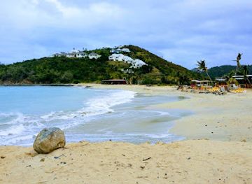 sint-maarten/great-bay-beach/landmark/silk-cotton-grove-art-gallery