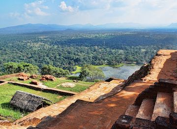 sri-lanka/sigiriya/landmark/sigiriya-tank