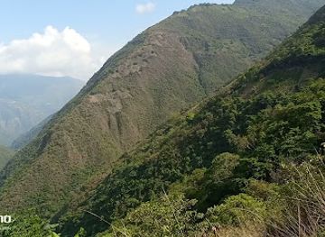 bolivia/yungas-road/landmark/santuario-de-chirca-la-paz-bolivia-sud-yungas-mirador-canto
