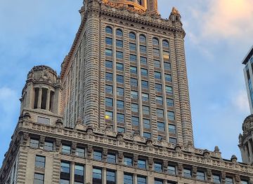 illinois/northwestern-illinois/landmark/thirty-five-e-wacker