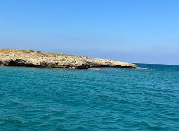 lebanon/north-lebanon/landmark/palm-islands-nature-reserve