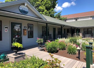 maine/bar-harbor/landmark/island-place
