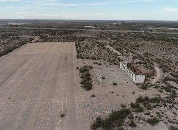 texas/permian-basin/landmark/rattlesnake-bomber-base