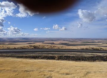 oregon/pendleton/landmark/deadman-pass-lookout-area