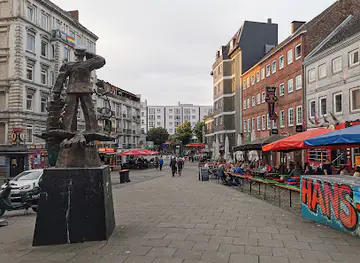 Hans-Albers-Platz