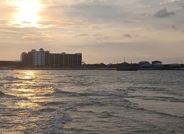 alabama/orange-beach/landmark/alabama-point-east