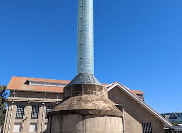 australia/canberra/kingston/landmark/canberra-glassworks