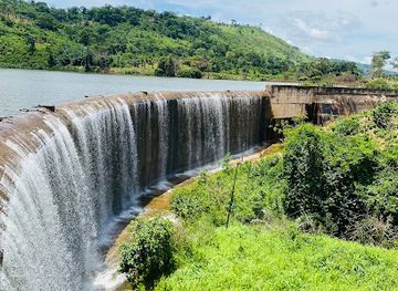 togo/atakpame/landmark/cascade-de-kpime