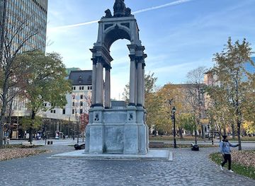 canada/lanaudiere/landmark/dorchester-square