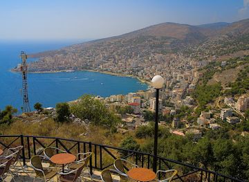 albania/delvina/landmark/kalaja-e-lekuresit