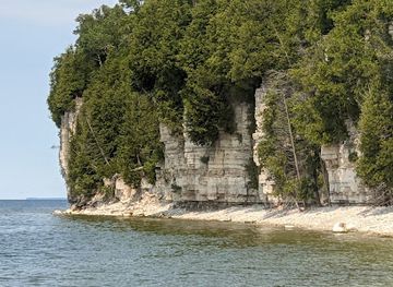 wisconsin/door-county/landmark/schoolhouse-beach-park
