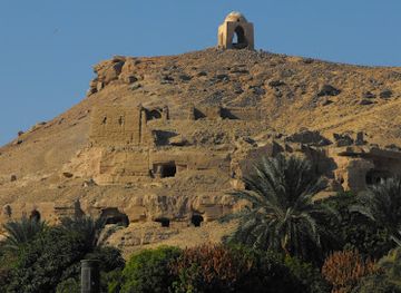 egypt/nubia/landmark/dome-of-abu-al-hawa