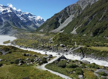 new-zealand/mount-cook-national-park/landmark/the-second-swing-bridge
