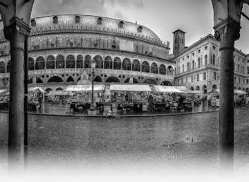 italy/venice/landmark/palazzo-moroni