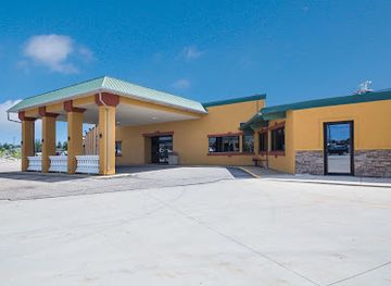 north-dakota/dickinson/landmark/badlands-inn-suites