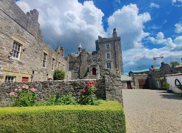 ireland/dublin/dublin-castle/landmark/drimnagh-medieval-castle