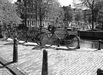 netherlands/haarlem/landmark/melkmeisjesbrug
