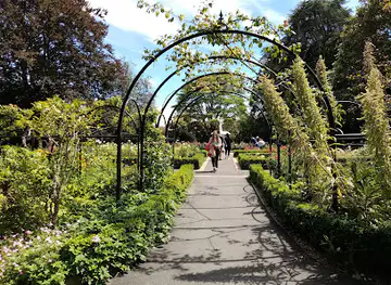 Queen's Gardens