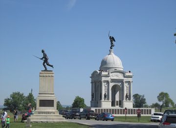pennsylvania/gettysburg/landmark/segway-s-on-the-square