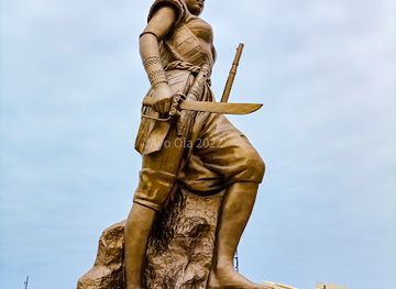 benin/cotonou/gbedjromede/landmark/amazon-statue