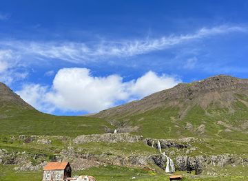 iceland/seydisfjordur/landmark/exploring-seyoisfjorour