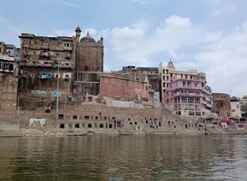 india/varanasi/landmark/namo-ghat