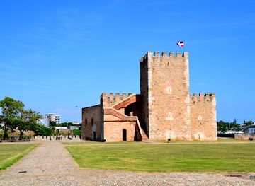 dominican-republic/santo-domingo/landmark/the-three-eyes-national-park