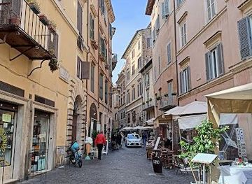 vatican-city/vatican-pinacoteca/landmark/via-del-governo-vecchio